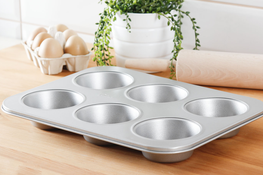Patisse Set Stampi Per Dolci - Teglia A Cerniera Rotonda 18 Cm (Alta) + 2 Corni Da Pasticcere 12 Cm